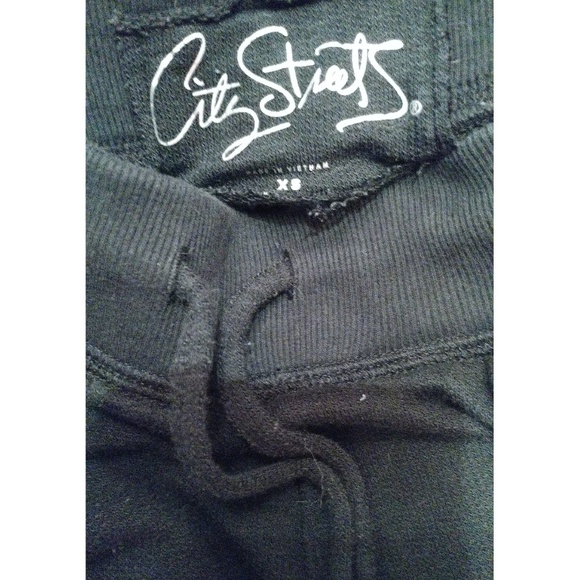 NWOT - Black Comfy Pants! - Picture 3 of 4